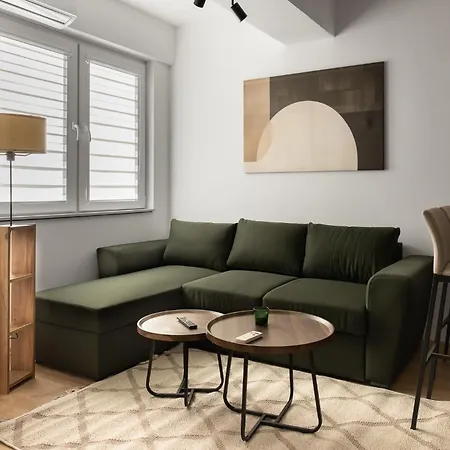 Apartament Centrally Located D&o Contemporary Escape